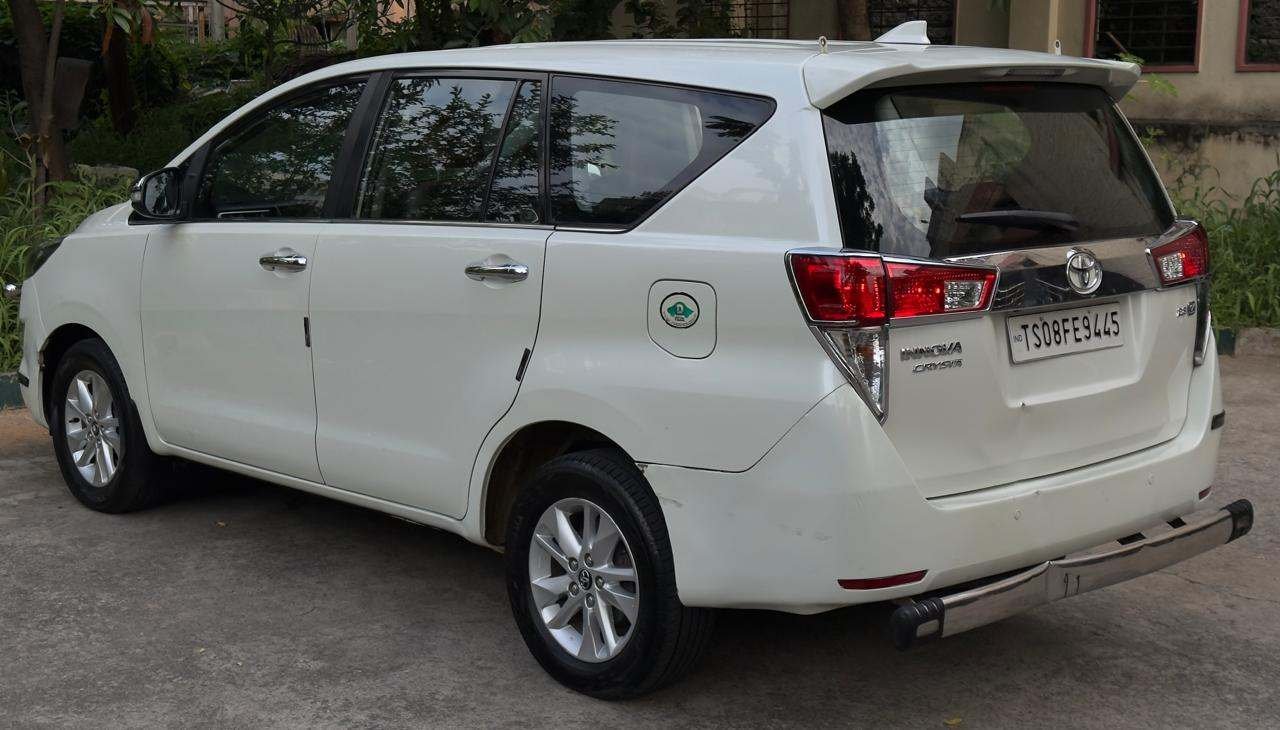 Toyota Innova Crysta 2.8 ZX - Image 3